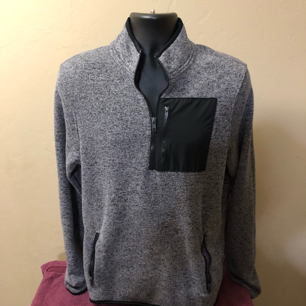 Aropostle women’s sweatshirt